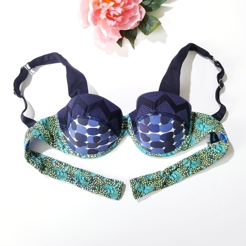 MAAJI Embroidered Multicolor Soft Cup Underwire Bikini Top Small 32 34 B C